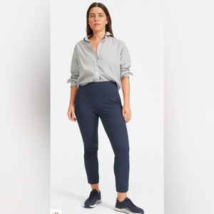 The Curvy Side-Zip Stretch Cotton Pant
